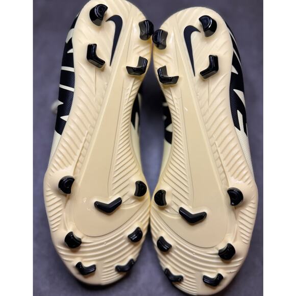 NIKE KIDS AIR ZOOM MERCURIAL SUPERFLY IX CLUB FG/MG Size 3Y - Picture 3 of 3